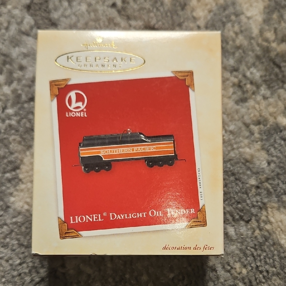 Hallmark Keepsake Lionel Daylight Oil Tender Ornament - Red and Black